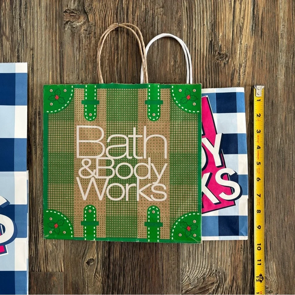 Lot of 5 Bath & Body Works Empty Paper Shopping Gift Favor Bags Various Sizes